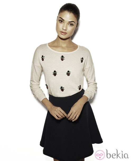 Falda con vuelo de la colección Fall 2013 de Suiteblanco