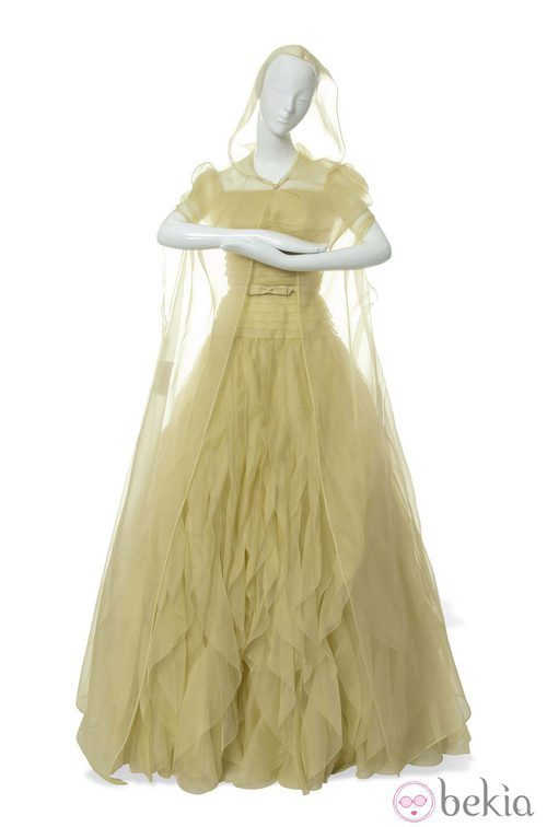Vestido inspirado en Bella de La Bella y la Bestia de Valentino