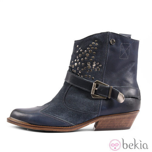 Botines con tachuelas de la colección otoño/invierno 2013 de Sixtyseven
