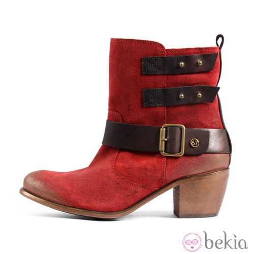 Botines color rojo de la colección otoño/invierno 2013 de Sixtyseven