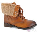 Botines con borreguito de la colección otoño/invierno 2013/2014 de Refresh