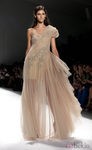 Vestido con tul y escote asimétrico de Tadashi Shoji, colección primavera de 2012