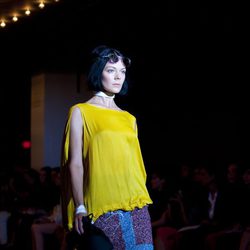 Top amarillo de Rag & Bone, colección primavera de 2012