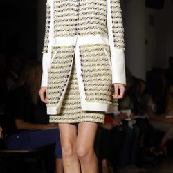 Gabardina de tweed de Peter Som, colección primavera de 2012