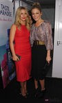 Julianne Hough y LeAnn Rimes en el desfile de Monique Lhuillier, primavera 2012