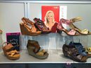 Sandalias de la colección 'BE: Estado Puro' de Furiezza diseñada por Belén Esteban