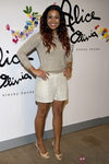 Jordin Sparks en el desfile de Stacey Benet, colección Alice + Olivia para primavera de 2012
