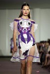 Vestido lila con mangas de tul de Prabal Gurung, colección primavera 2012