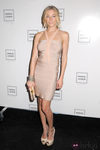 LeAnn Rimes en el backstage de Hervé Léger, colección primavera de 2012