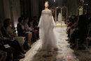 Diseño con pedería de Marchesa, colección primavera de 2012