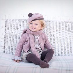 Look de niña de la colección otoño/invierno 2013/2014 de Bonnet à Pompon