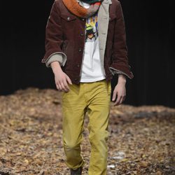 Pantalón verde de la colección otoño/invierno 2013/2014 de Benetton
