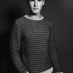 Jersey a rayas de la colección otoño/invierno 2013/2014 de Adolfo Dominguez