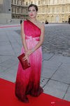 Carlota Casiraghi con un vestido rojo de Giambattista Valli