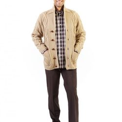 Chaqueta de punto y camisa de la colección invierno 2014 de Paco Cecilio
