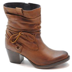 Botas de tacón color camel de la colección otoño/invierno 2013/2014 de Xti
