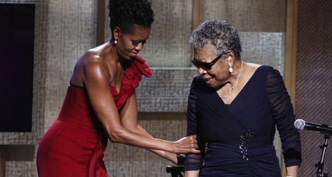 Michelle Obama con un vestido rojo en los BET Honors Awards en 2012