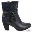 Botín negro de la colección invierno 2014 de Alex Silva