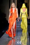 Vestido naranja de la colección primavera/verano 2014 de Atelier Versace