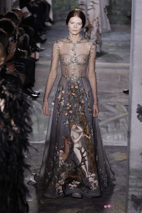 Vestido 'El Jardín del Edén' de la colección primavera/verano 2014 Alta Costura de Valentino en la Semana de la Moda de París 