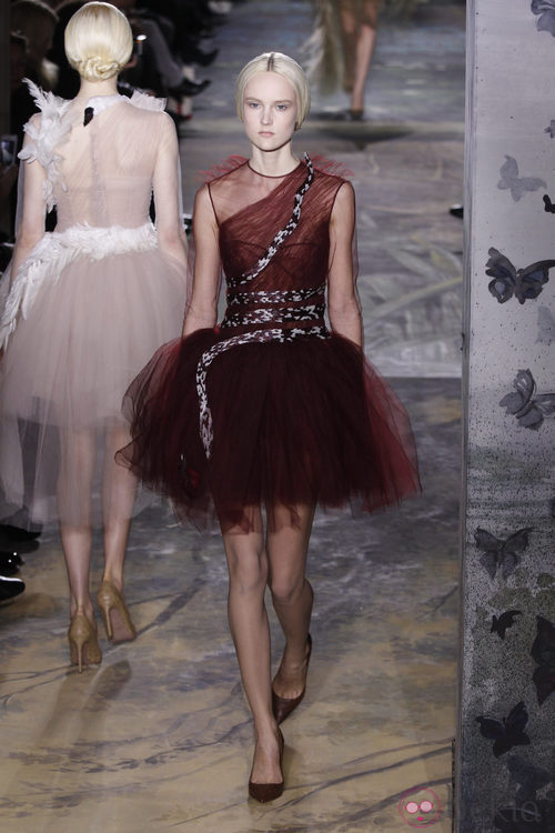Vestido bailarina de la colección primavera/verano 2014 Alta Costura de Valentino en la Semana de la Moda de París 