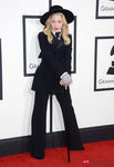 Madonna con un esmoquin de Ralph Lauren en la alfombra roja de los Premios Grammy 2014