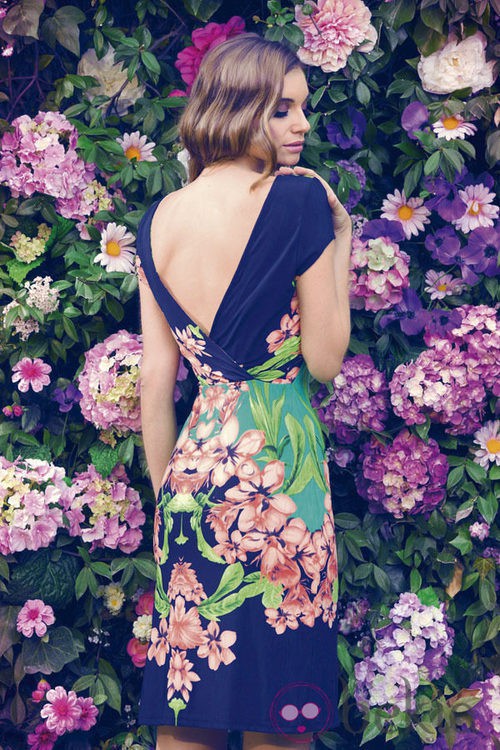 Norma Ruiz con un vestido estampado de la colección primavera/verano 2014 de Barbarella