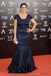Nora Navas con un vestido de Gabriela Cadena en la alfombra roja de los Goya 2014