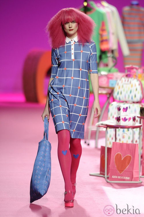 Vestido tipo camisa de la colección otoño/invierno 2014/2015 de Agatha Ruiz de la Prada en Madrid Fashion Week