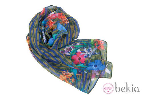 Pañuelo de la colección primavera/verano 2014 de Lavand