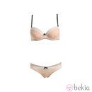 Conjunto de lencería estampado rosa palo de la colección para primavera 2014 de Yamamay