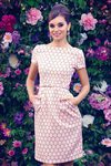 Norma Ruiz con un vestido estampado cuello de barco de la colección primavera/verano 2014 de Barbarella
