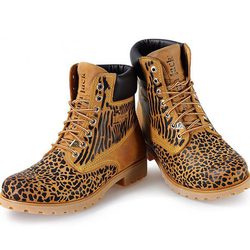 Botas de Panama Jack decoradas por Santiago Segura