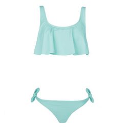 Bikini celeste de volantes de la colección de baño de Bershka 2014
