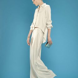 Conjunto de blusa y pantalón ancho estampados de la colección 'Dolores Promesas Resort' para primavera/verano 2014