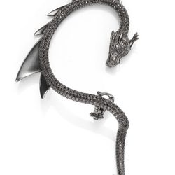 Ear cuff inspirado en 'Maléfica' de Crow's Nest