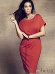 Vicky Martín Berrocal con un vestido rojo de la colección Violeta by Mango 2014