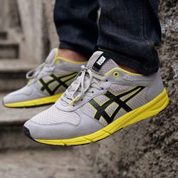 Zapatillas de ante en gris de la colección primavera/verano 2014 'My town my tracks' de Onitsuka Tiger