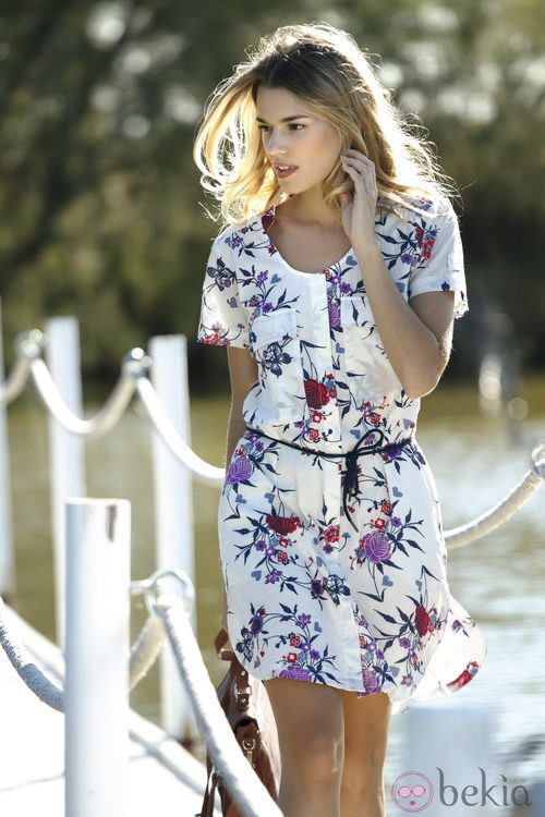 Vestido con estampado floral de la colección primavera/verano 2014 de Indi & cold
