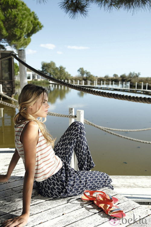 Conjunto de top y pantalón 'navy' de la colección primavera/verano 2014 de Indi & cold
