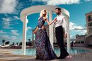 Vestido largo con abertura en la cintura de la colección primavera/verano 2014 de Adriana Iglesias