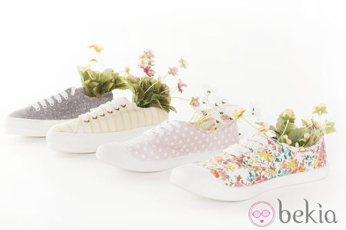 Zapatillas estampadas de la colección para primavera 2014 de Springfield