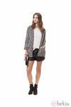 Conjunto b/w con short de PU de la colección para primavera 2014 de Springfield