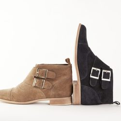 Botines de serraje y hebillas de la colección para primavera 2014 de Springfield
