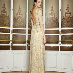 Vestido largo con espalda descubierta de la colección 'Heaven' 2014 de Dolores Promesas