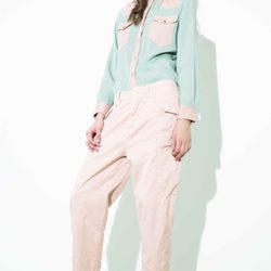 Conjunto turquesa y rosa palo de la colección primavera/verano 2014 de Closed