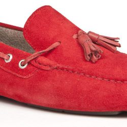 Mocasín con borlas rojo de la primeva/verano 2014 de Enzo Tesoti