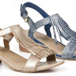 Sandalias de tacón bajo de la colección femenina de Enzo Tesoti 2014