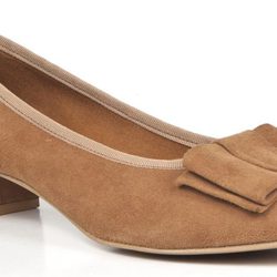 Bailarina camel de la colección femenina de Enzo Tesoti 2014