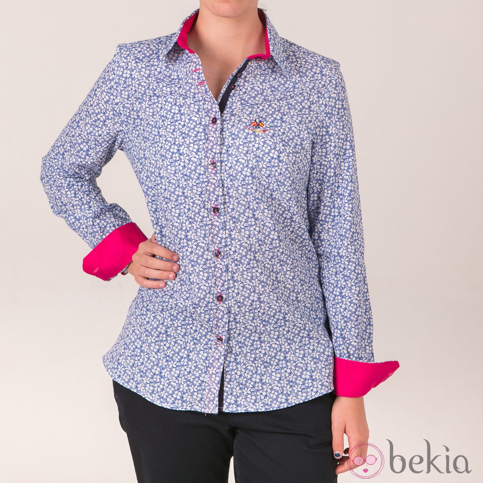 Camisa con estampado de flores colección primavera/verano 2014 de Paco Cecilio